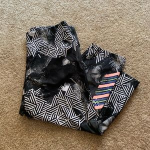 Women’s cropped leggings